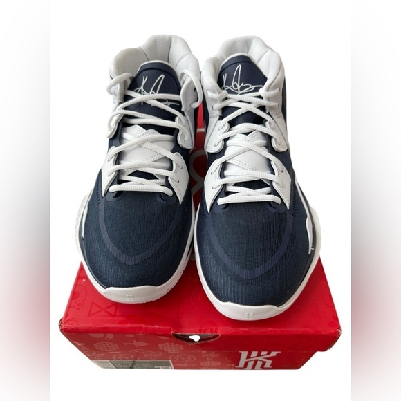 NIB Nike Kyrie Men’s Infinity TB Basketball Shoes in Midnight Navy in size 12 main image 6